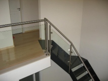 leuning-rvs-17